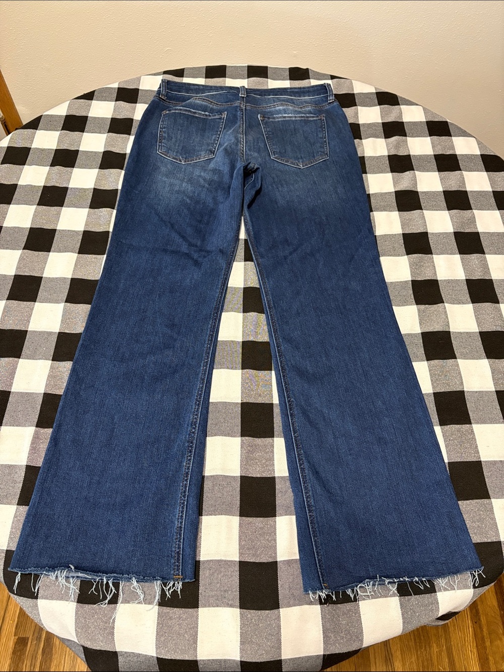 Kut from the Kloth Kelsey Fab Ab Ankle Flare High Rise Jeans Frayed Hem Size 8 - Picture 9 of 14
